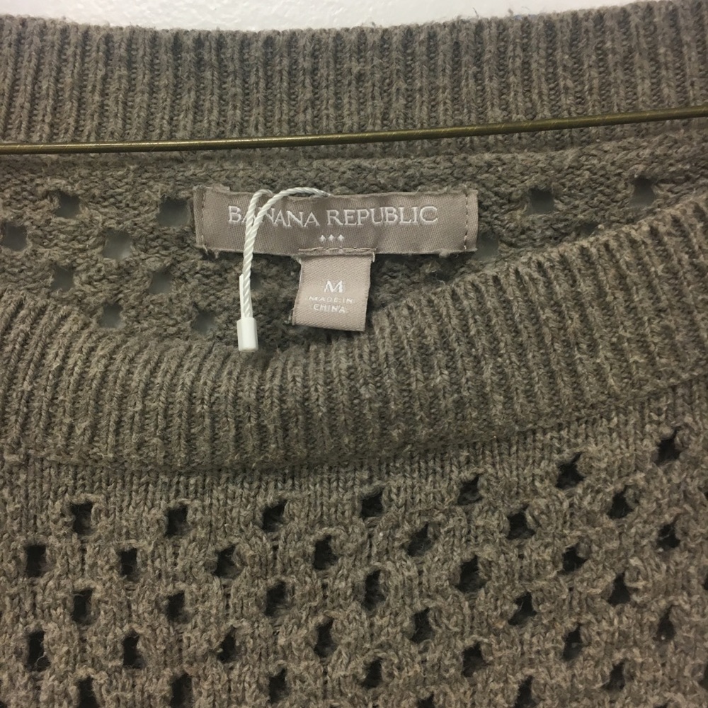 Sweater - Picture 4 of 4